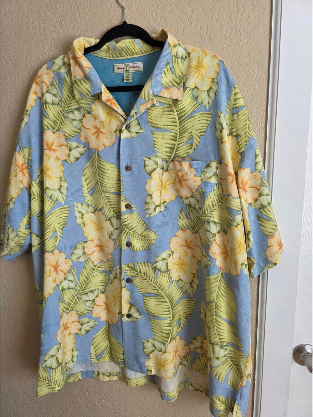 Tommy Bahamas XXL 100% Silk Hawaiian Shirt Blue Yellow Floral